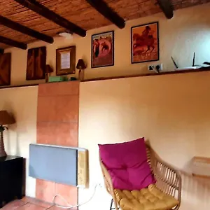  Сasa de vacaciones Adobe Getaway With 'private Plunge Pool' España